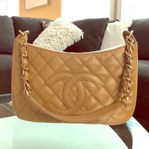 Authentic Chanel caviar leather shoulder bag
